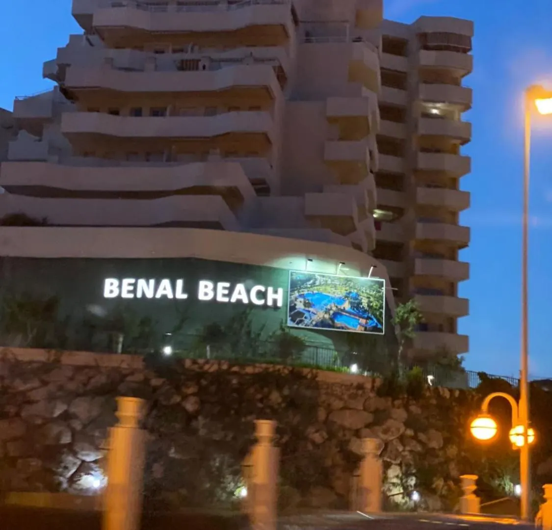 Benal Beach ベナルマデナ アパートホテル