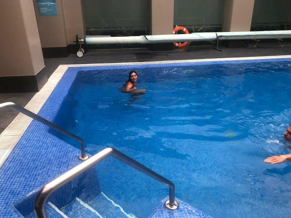 ** 公寓式酒店 贝纳尔海滩公寓 贝纳尔马德纳 西班牙